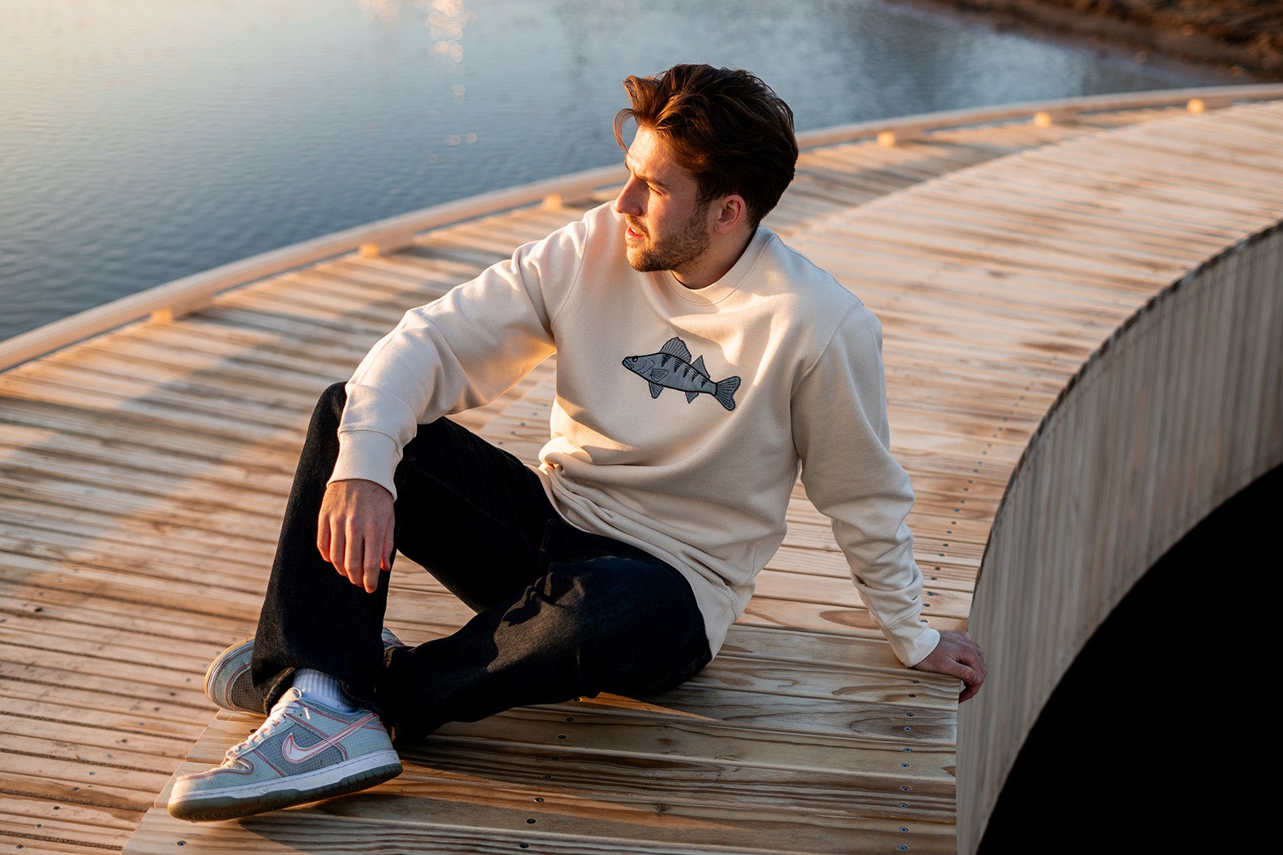 De Snoekbaars Re-Use | Sweater Unisex | Natural Raw